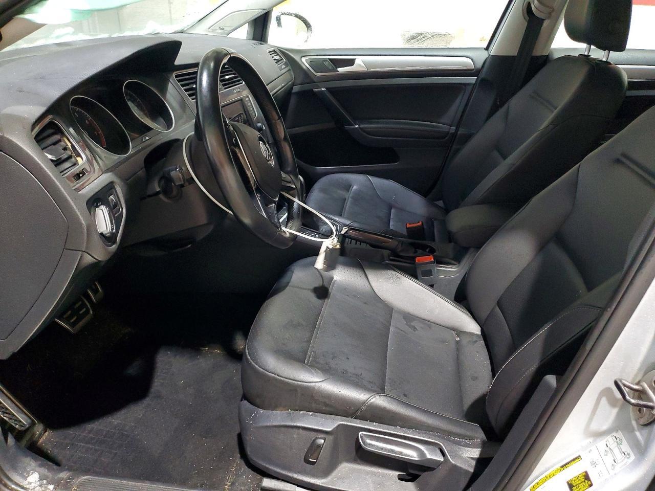 2017 VOLKSWAGEN Golf Alltrack