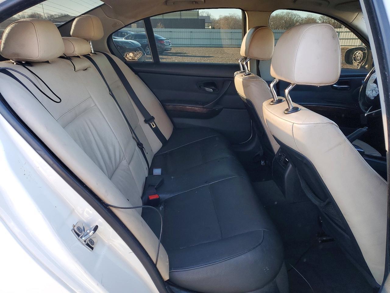 2009 BMW 3 SERIES