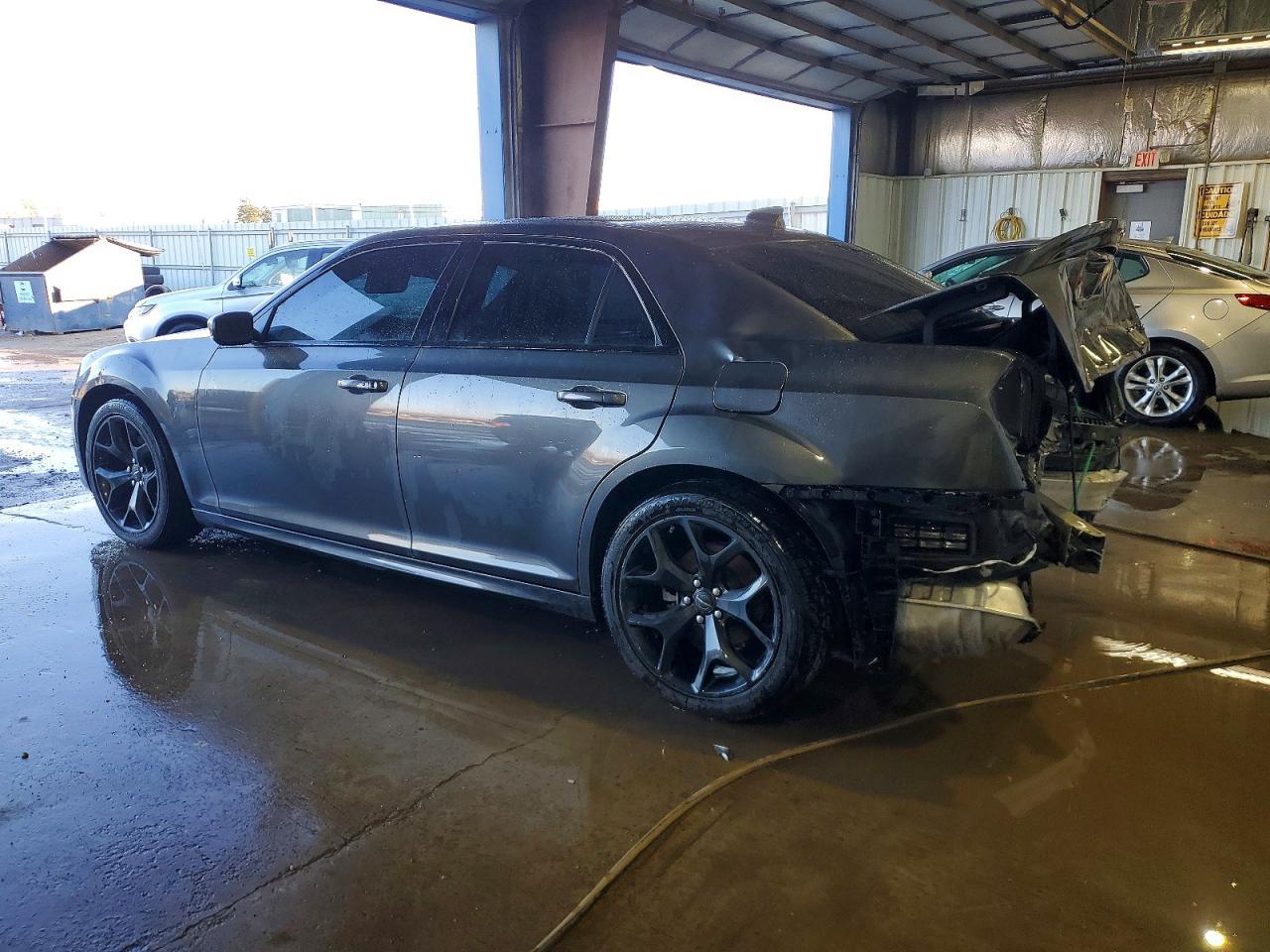 2022 CHRYSLER 300