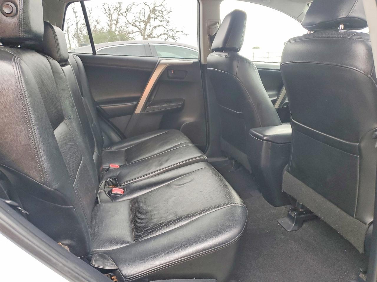 2014 TOYOTA RAV4