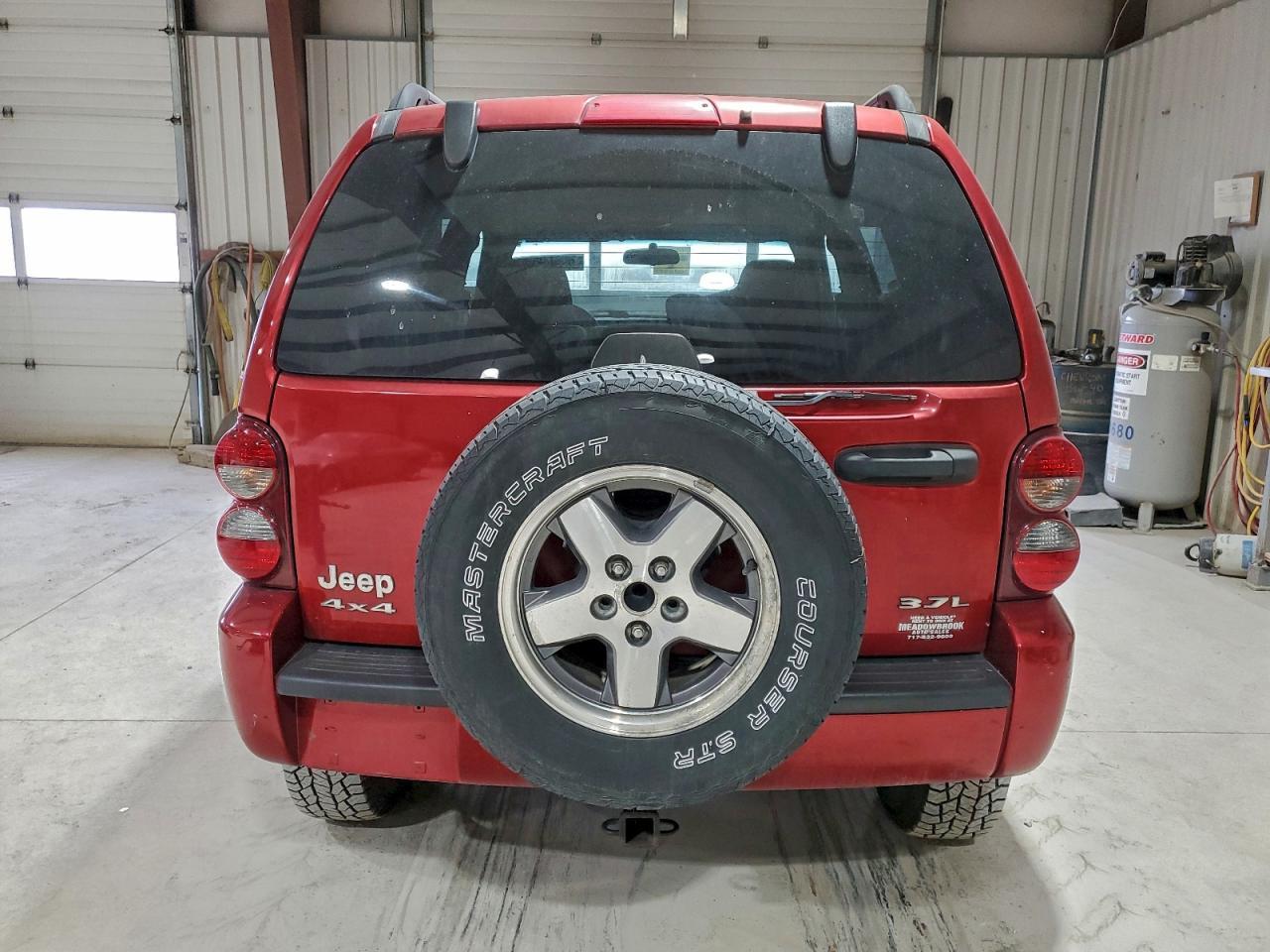 2005 JEEP Liberty