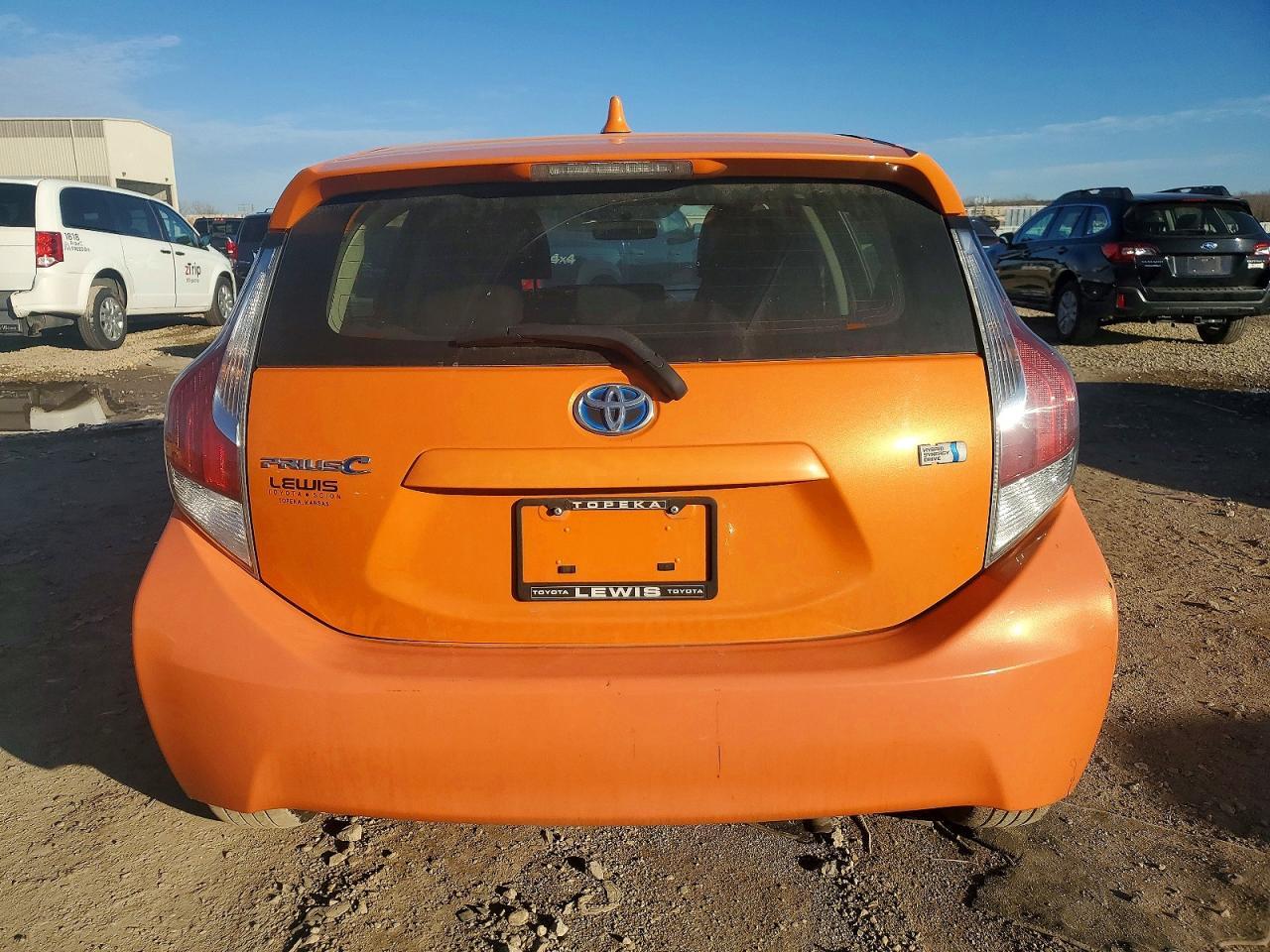 2015 TOYOTA Prius c