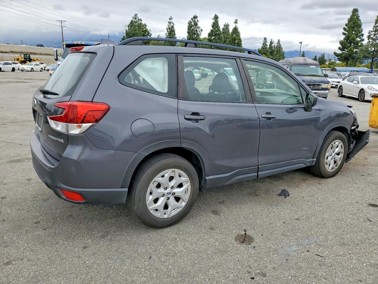2020 SUBARU FORESTER