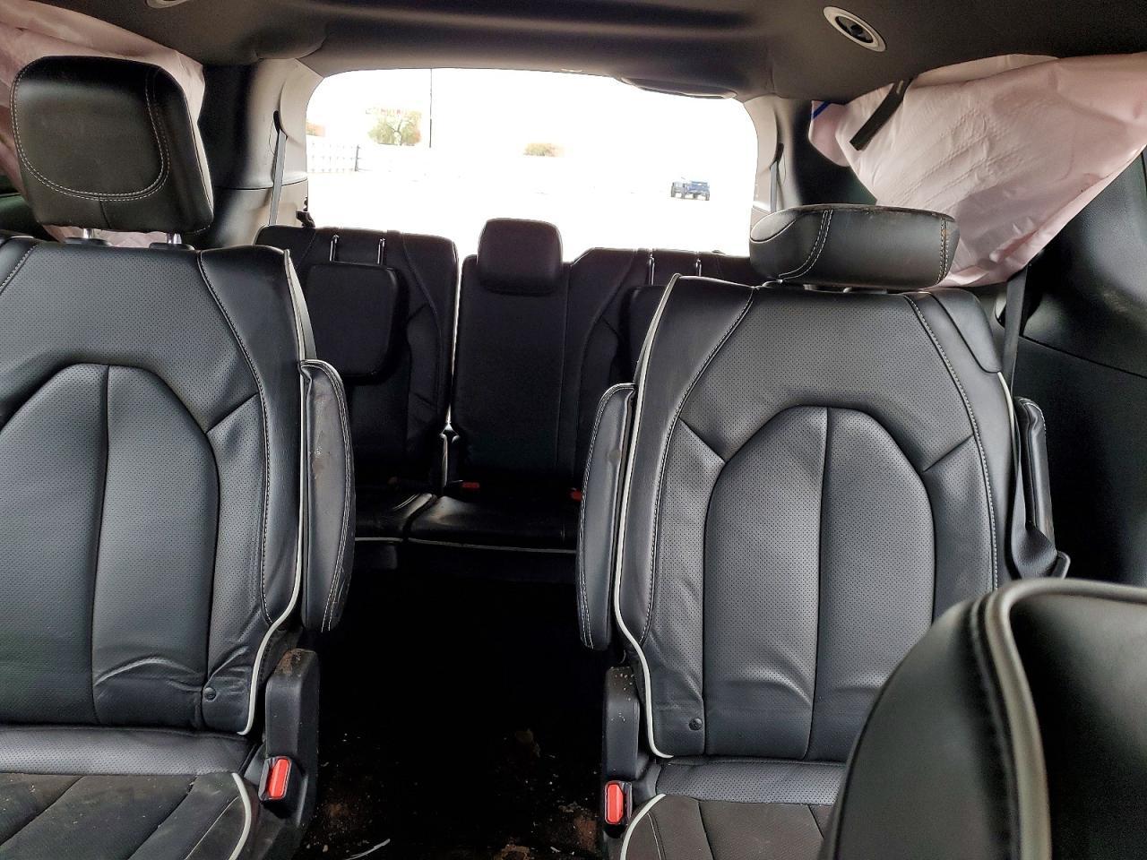2025 CHRYSLER Pacifica