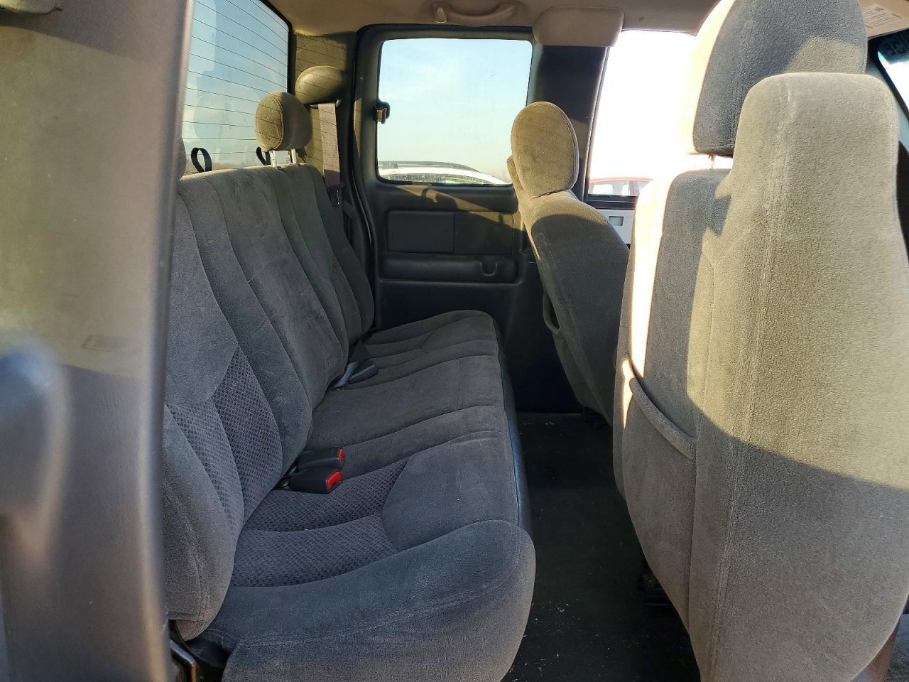 2004 CHEVROLET Silverado