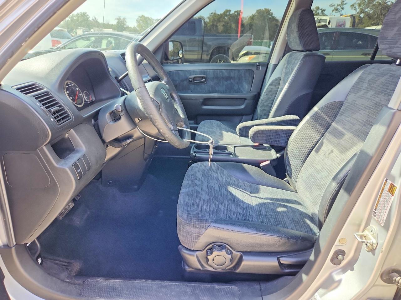 2004 HONDA CR-V