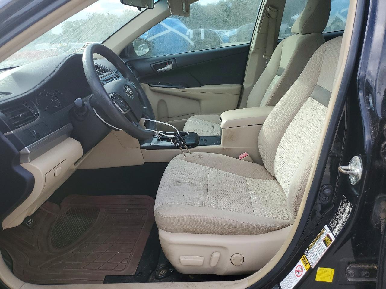 2014 TOYOTA CAMRY