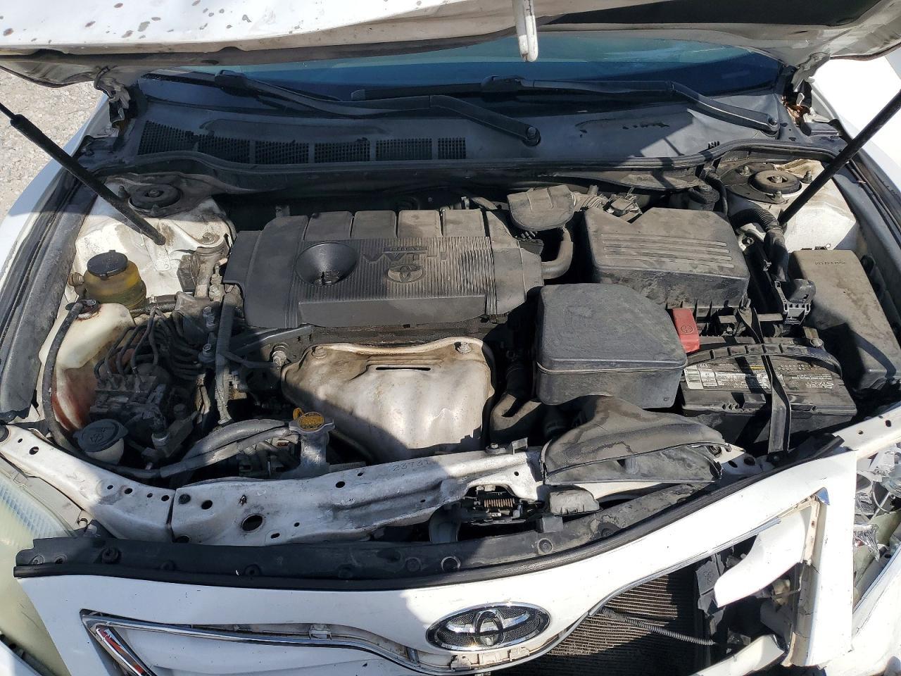 2011 TOYOTA CAMRY