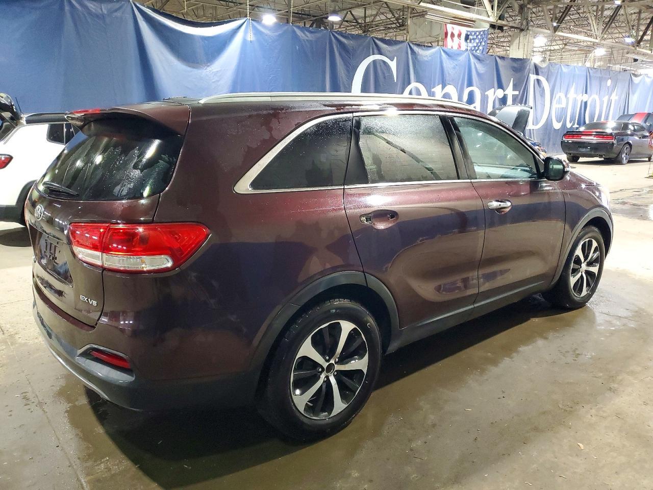 2016 KIA SORENTO