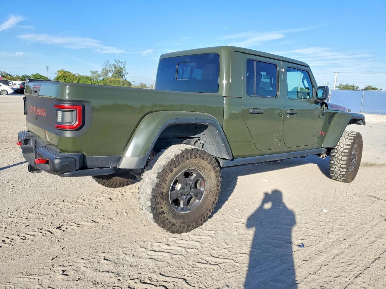 2021 JEEP Gladiator