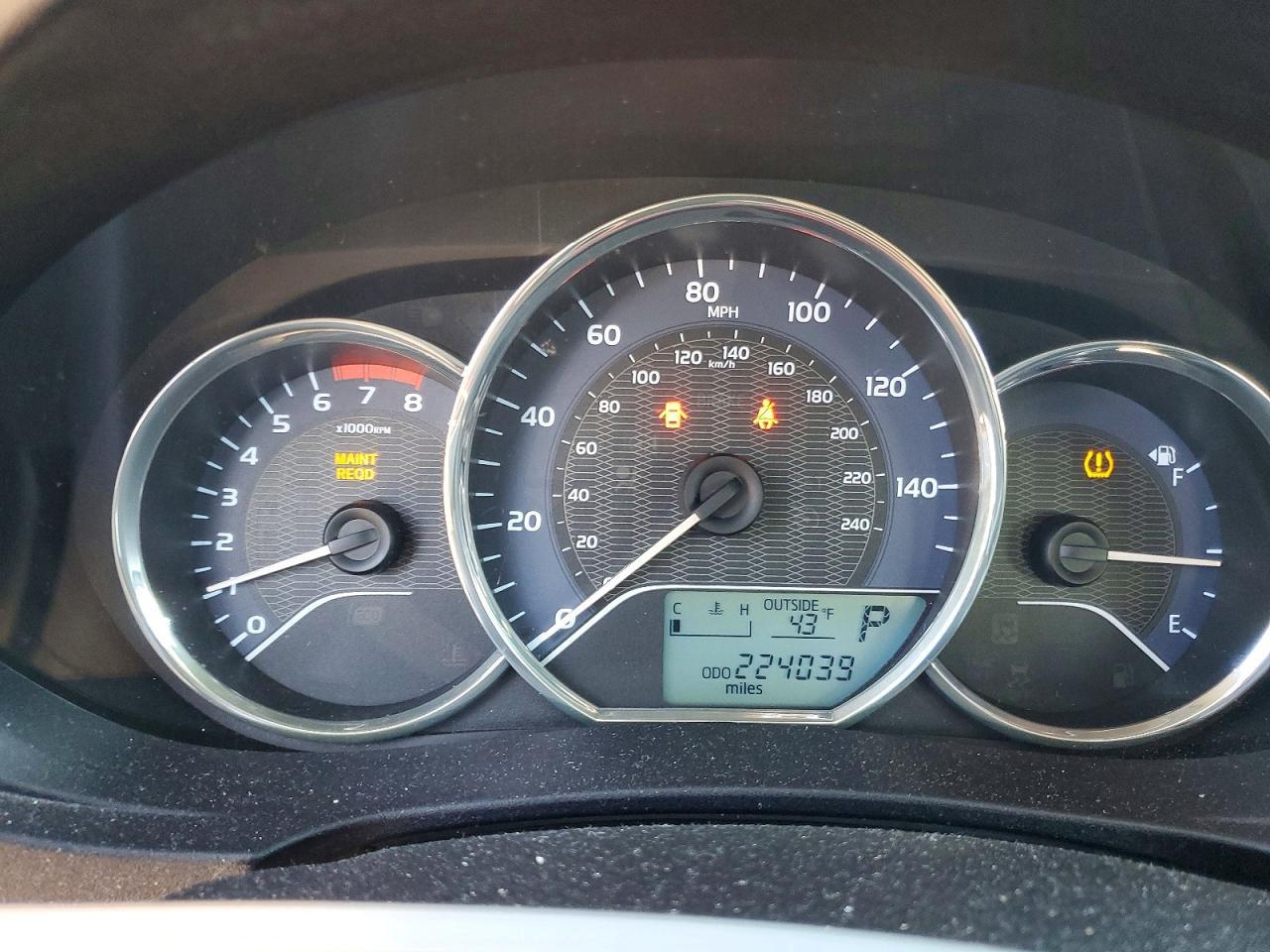 2015 TOYOTA COROLLA