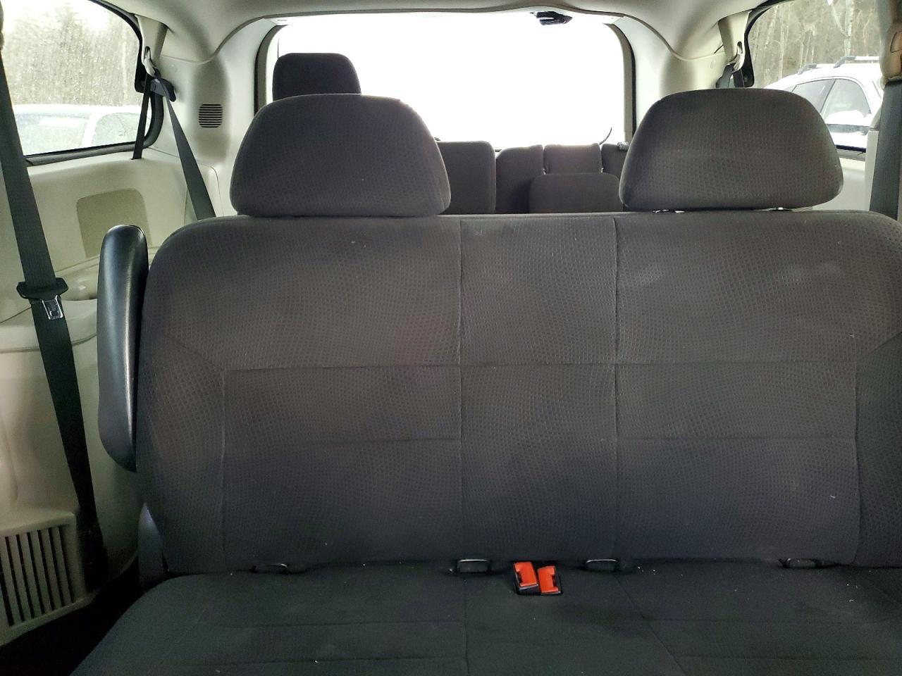 2011 DODGE GRAND CARAVAN
