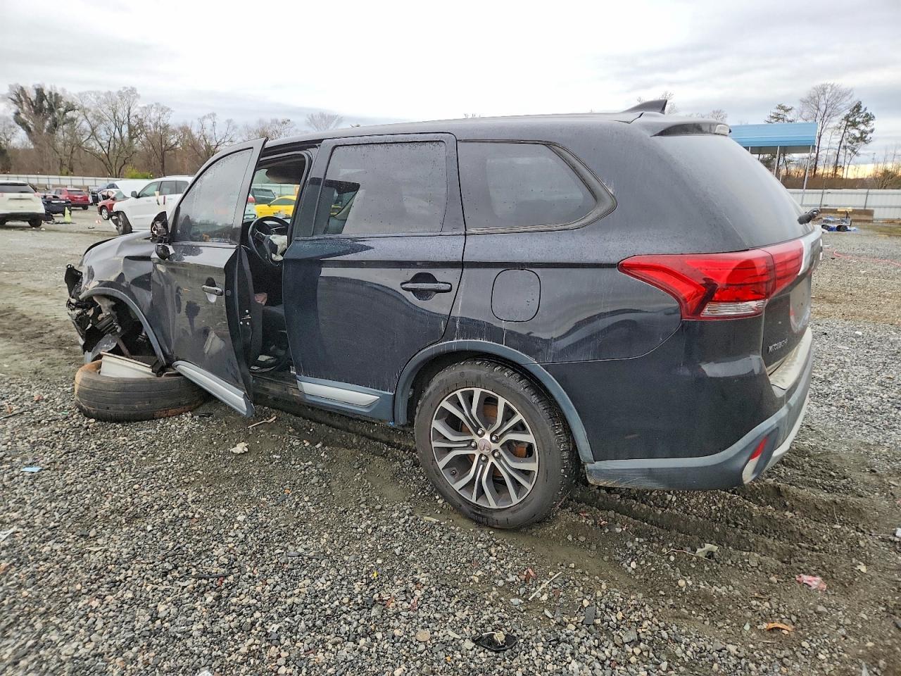 2017 MITSUBISHI outlander