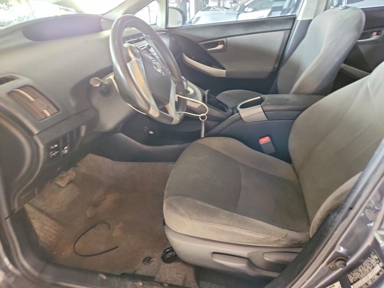 2012 TOYOTA PRIUS