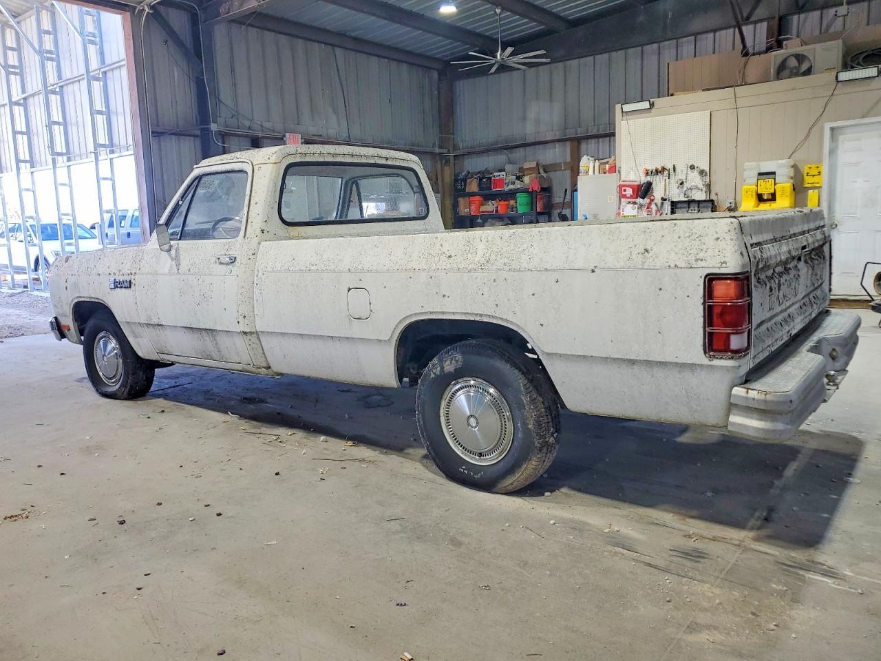 1984 DODGE D-Series