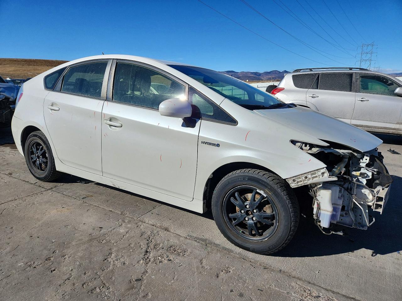 2015 TOYOTA PRIUS