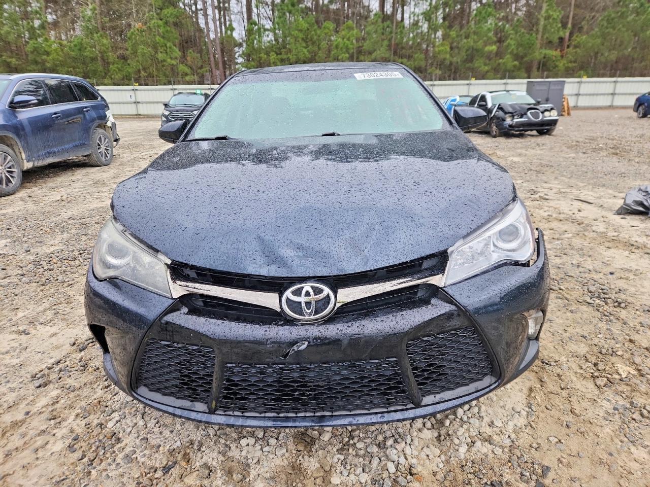 2015 TOYOTA CAMRY