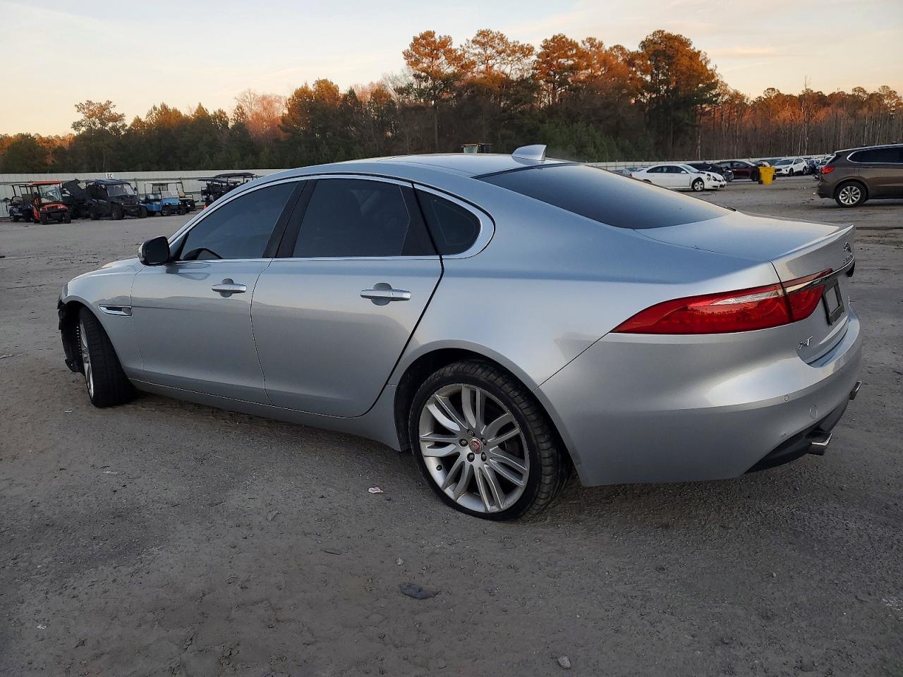 2016 JAGUAR XF