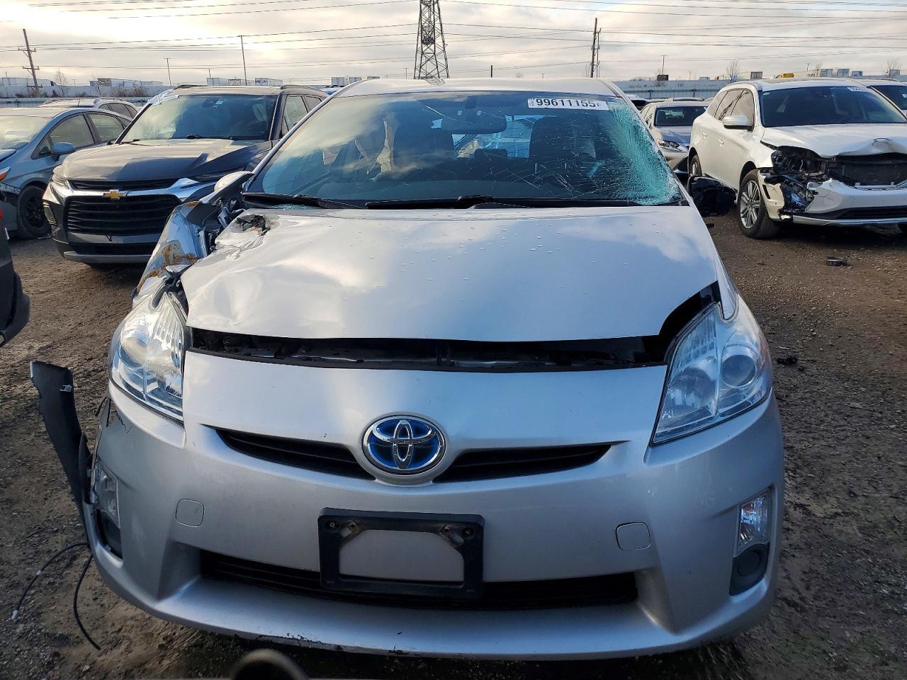 2011 TOYOTA PRIUS