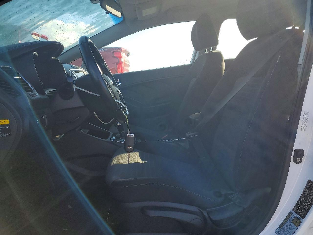2017 KIA FORTE