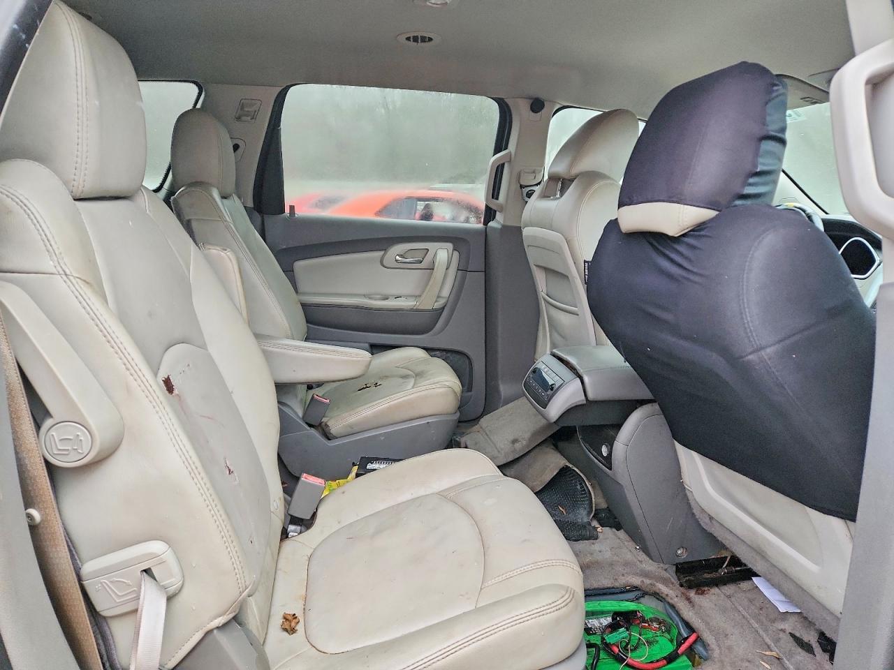 2011 CHEVROLET TRAVERSE