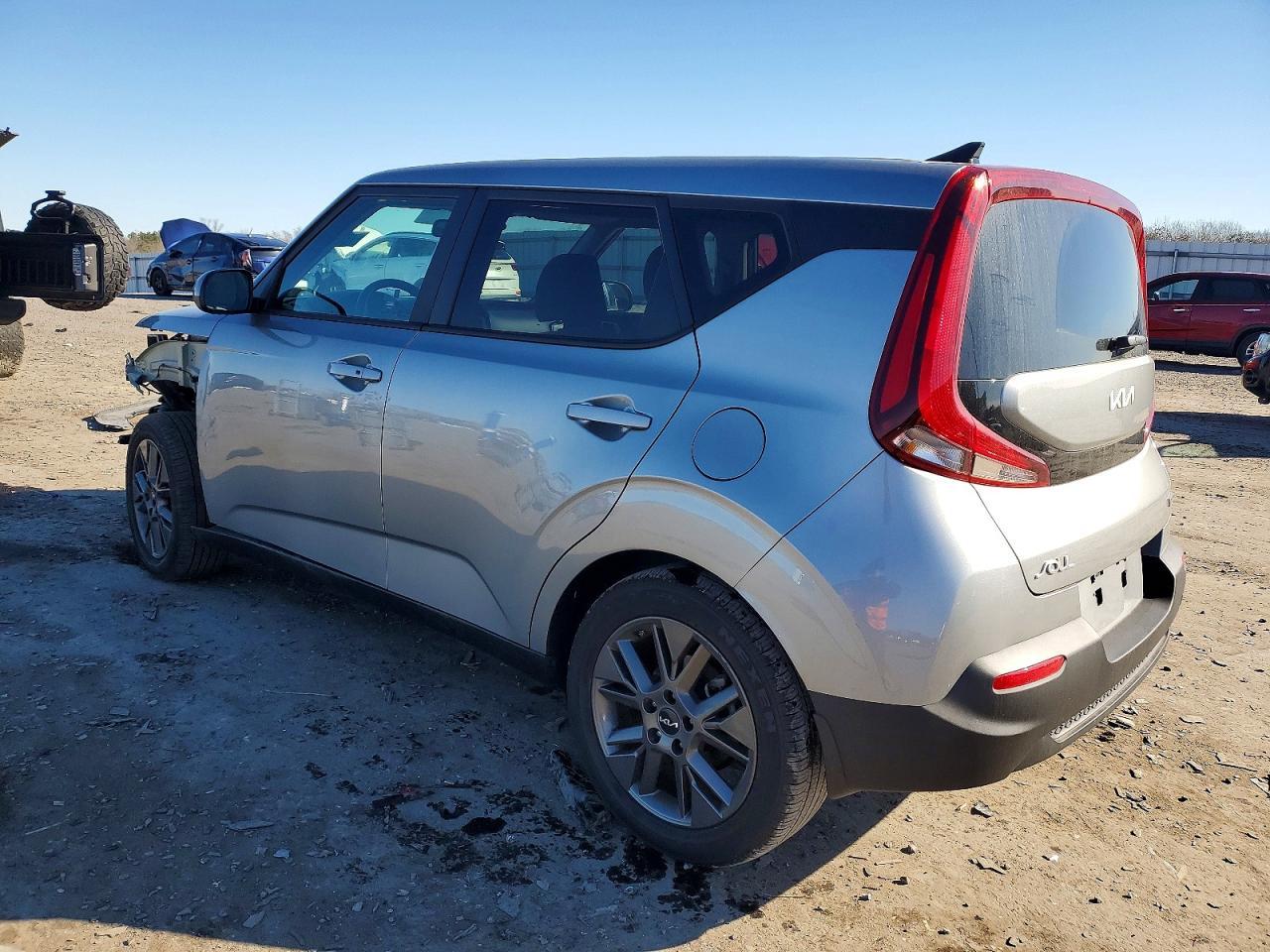 2022 KIA SOUL