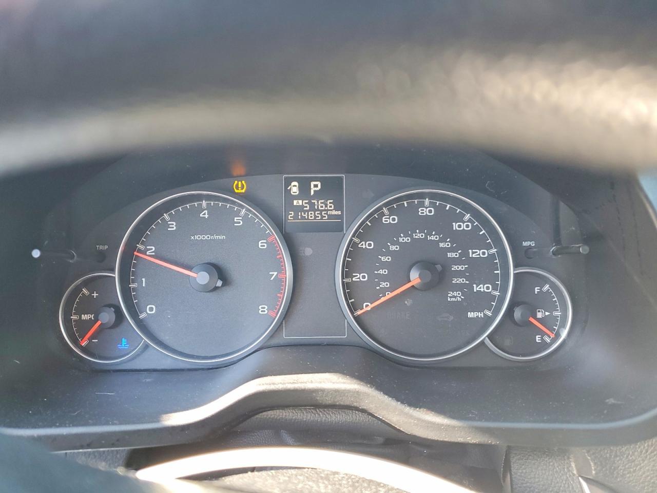 2014 SUBARU Legacy