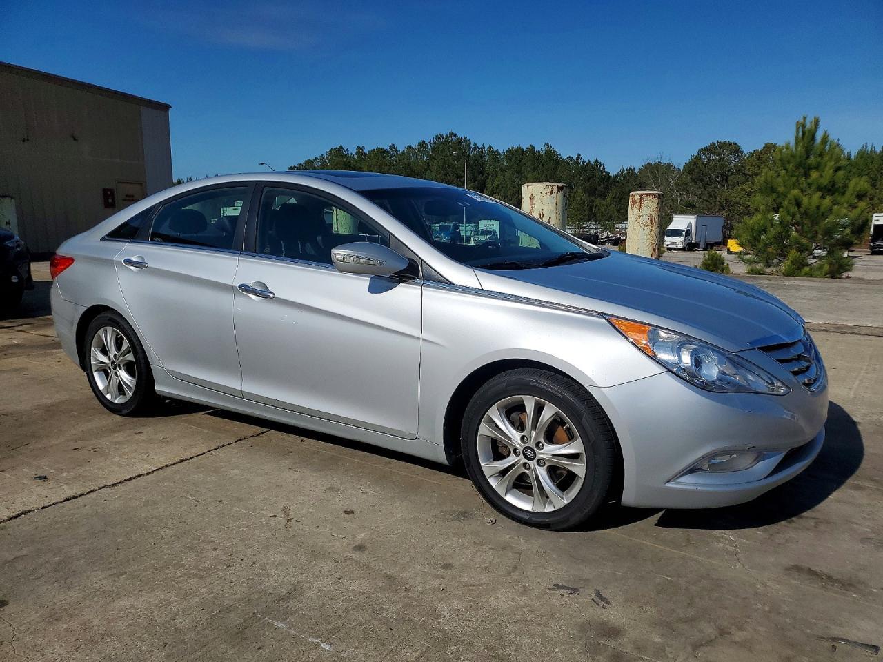 2013 HYUNDAI SONATA