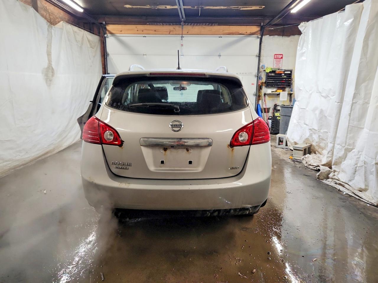 2014 NISSAN ROGUE