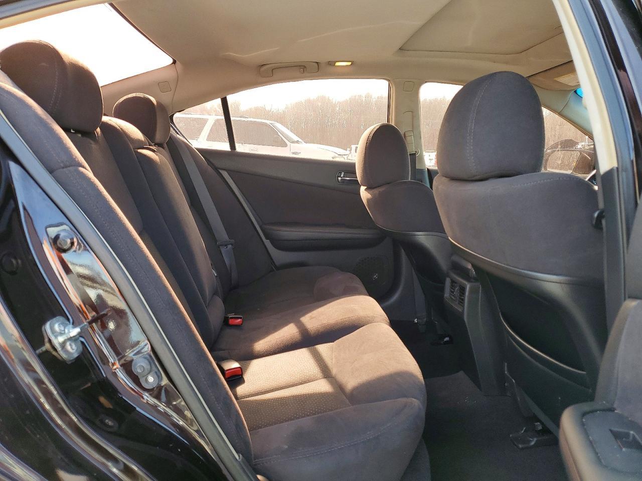 2014 NISSAN Maxima