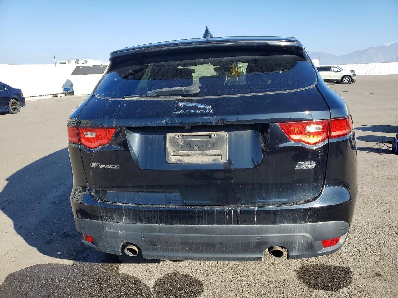 2019 JAGUAR F-Pace