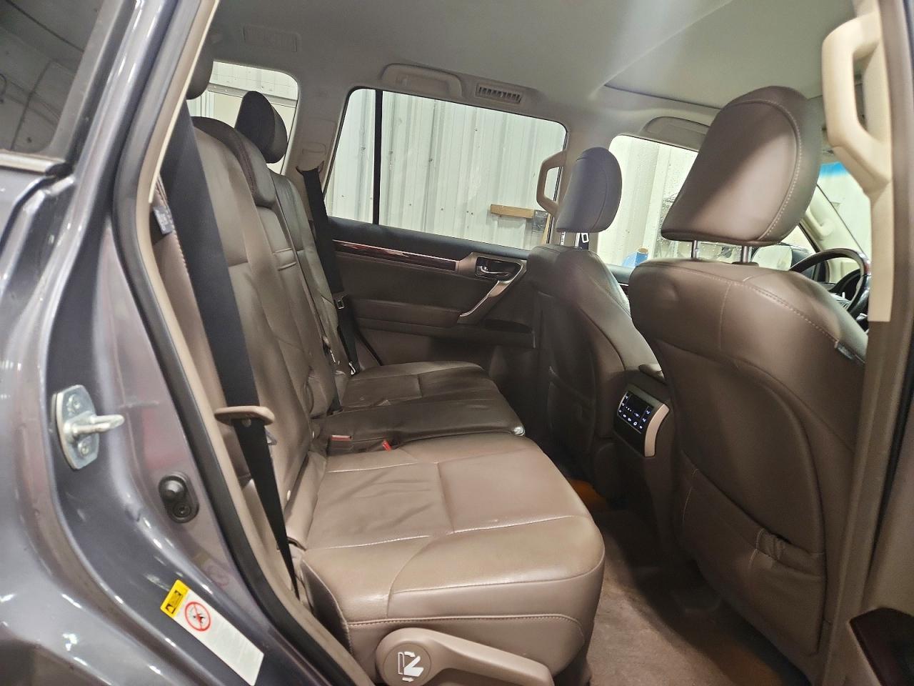 2017 LEXUS GX 460