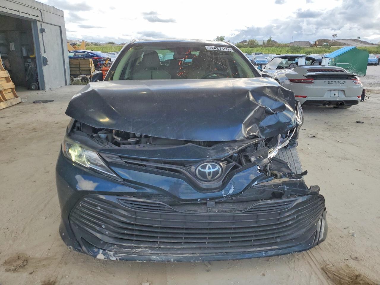 2019 TOYOTA CAMRY