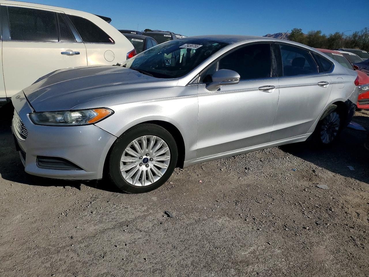 2016 FORD FUSION