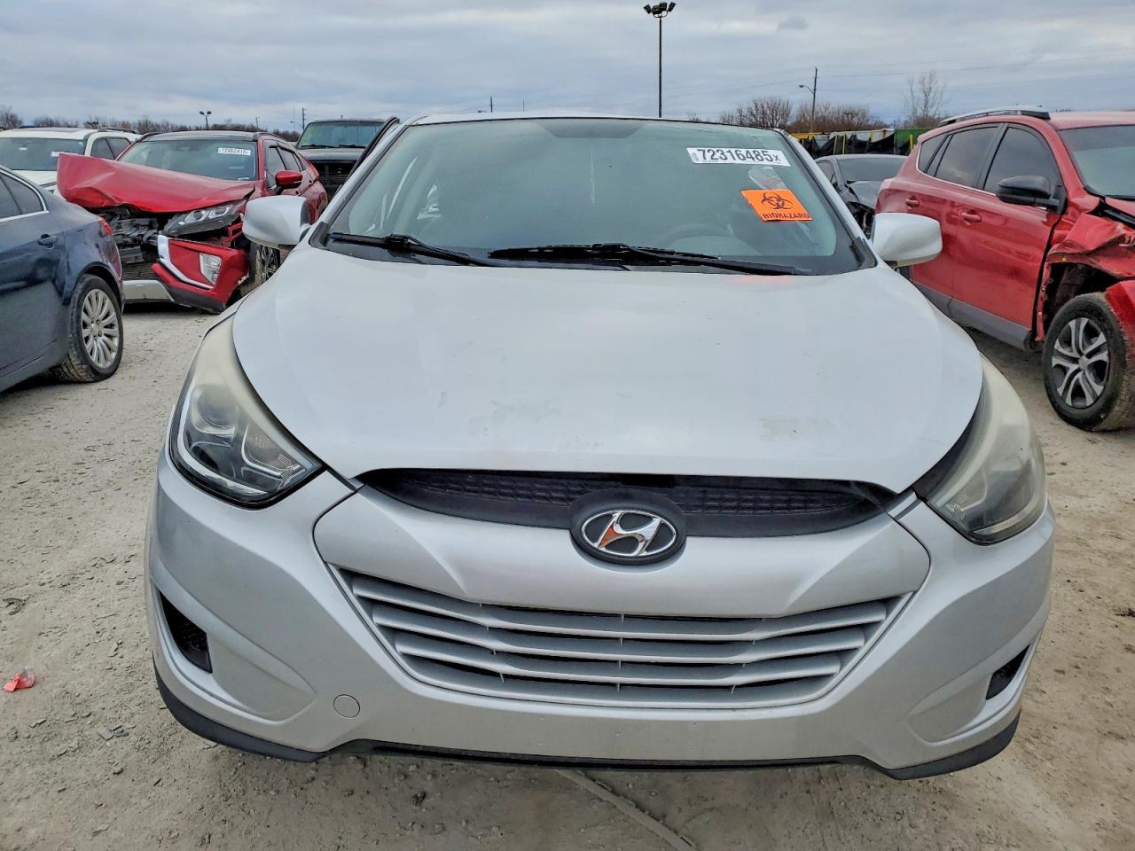 2015 HYUNDAI TUCSON