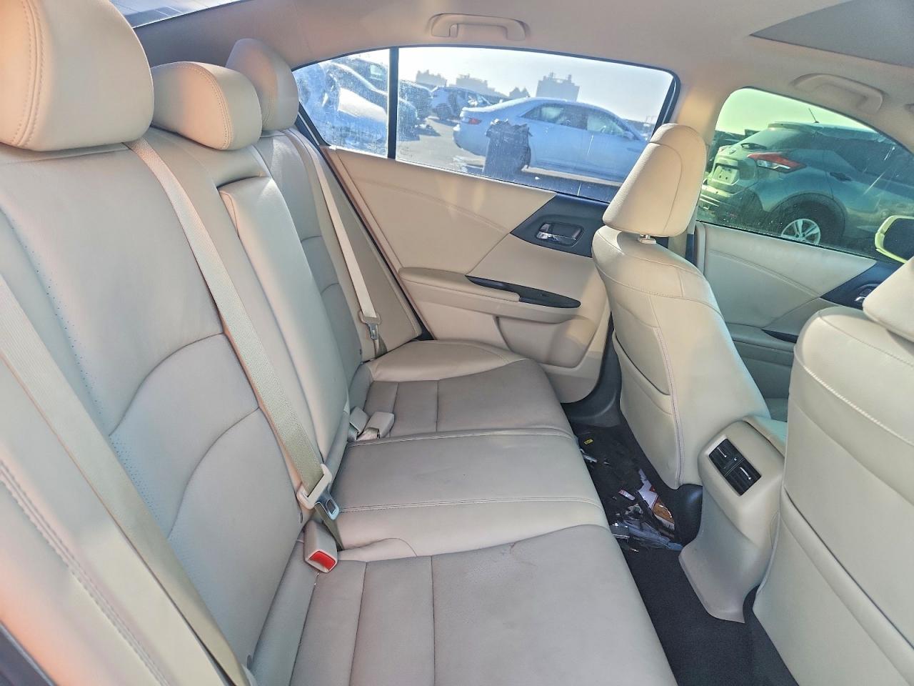 2015 HONDA ACCORD