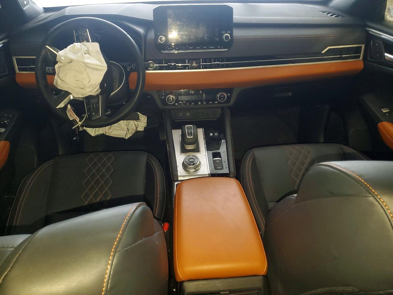 2025 MITSUBISHI outlander