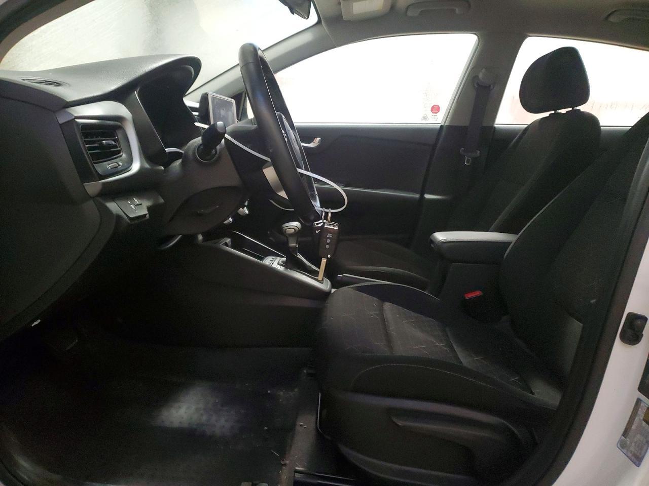 2023 KIA RIO