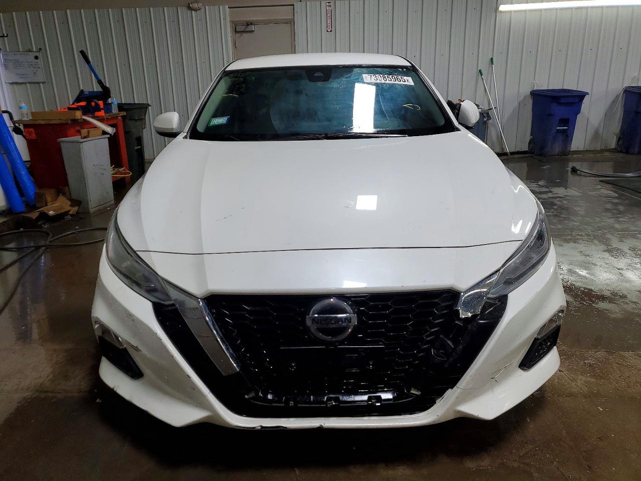 2021 NISSAN ALTIMA