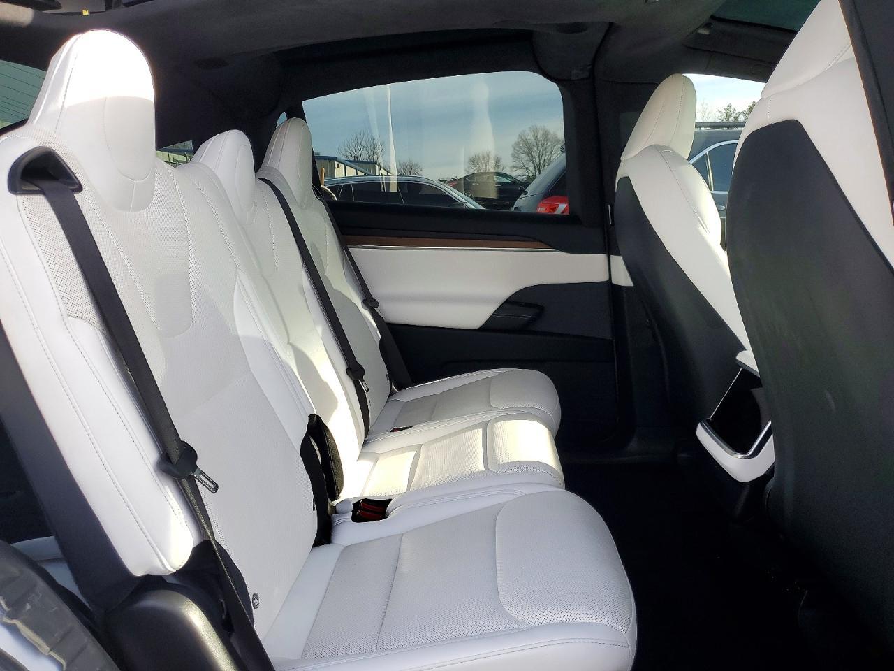 2022 TESLA MODEL X