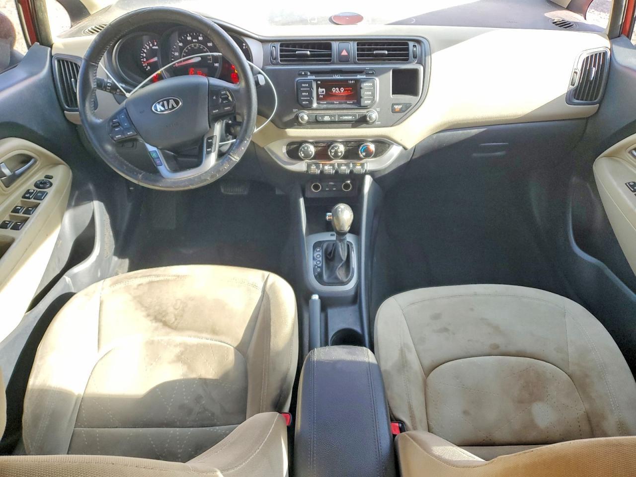 2013 KIA RIO