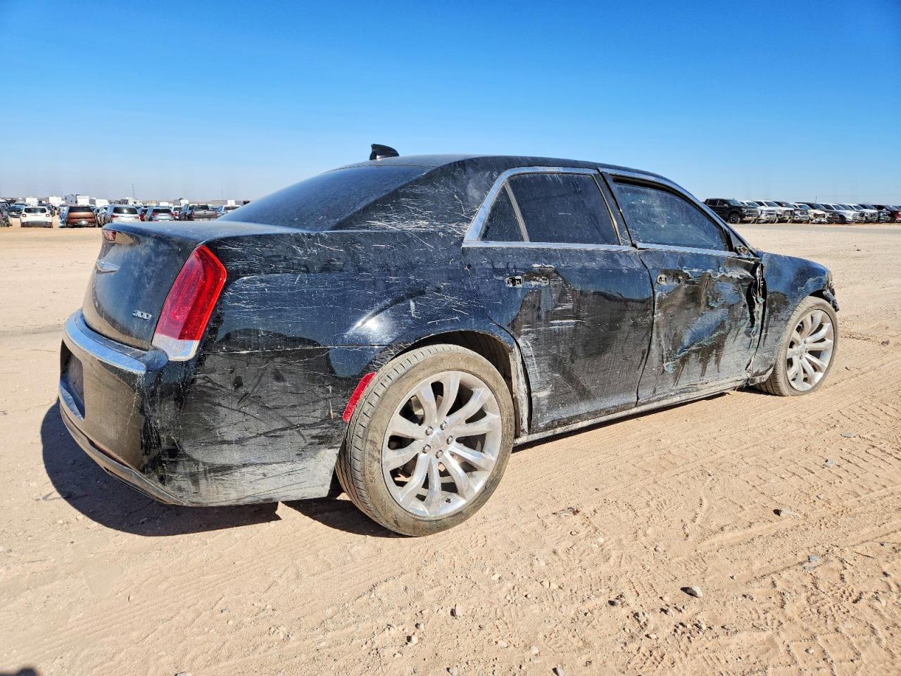 2018 CHRYSLER 300