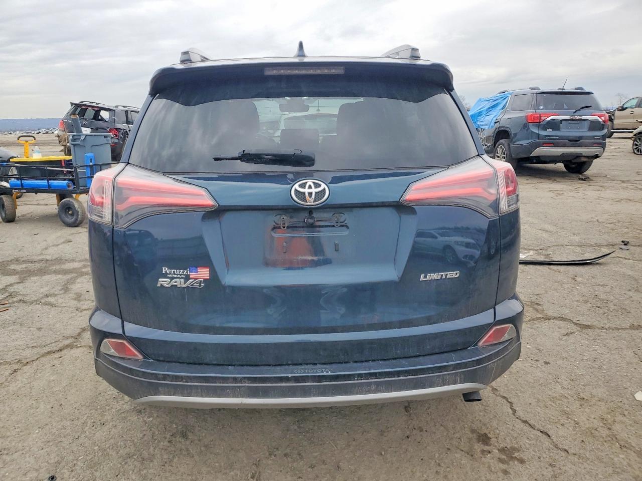 2017 TOYOTA RAV4