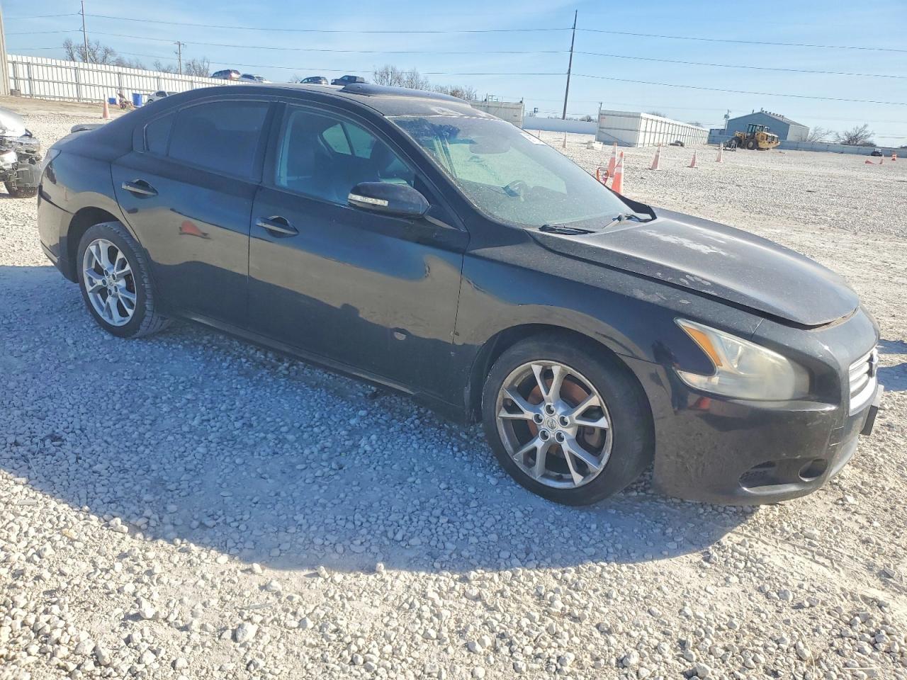 2014 NISSAN Maxima