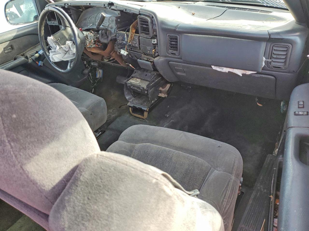 2002 CHEVROLET SILVERADO 1500