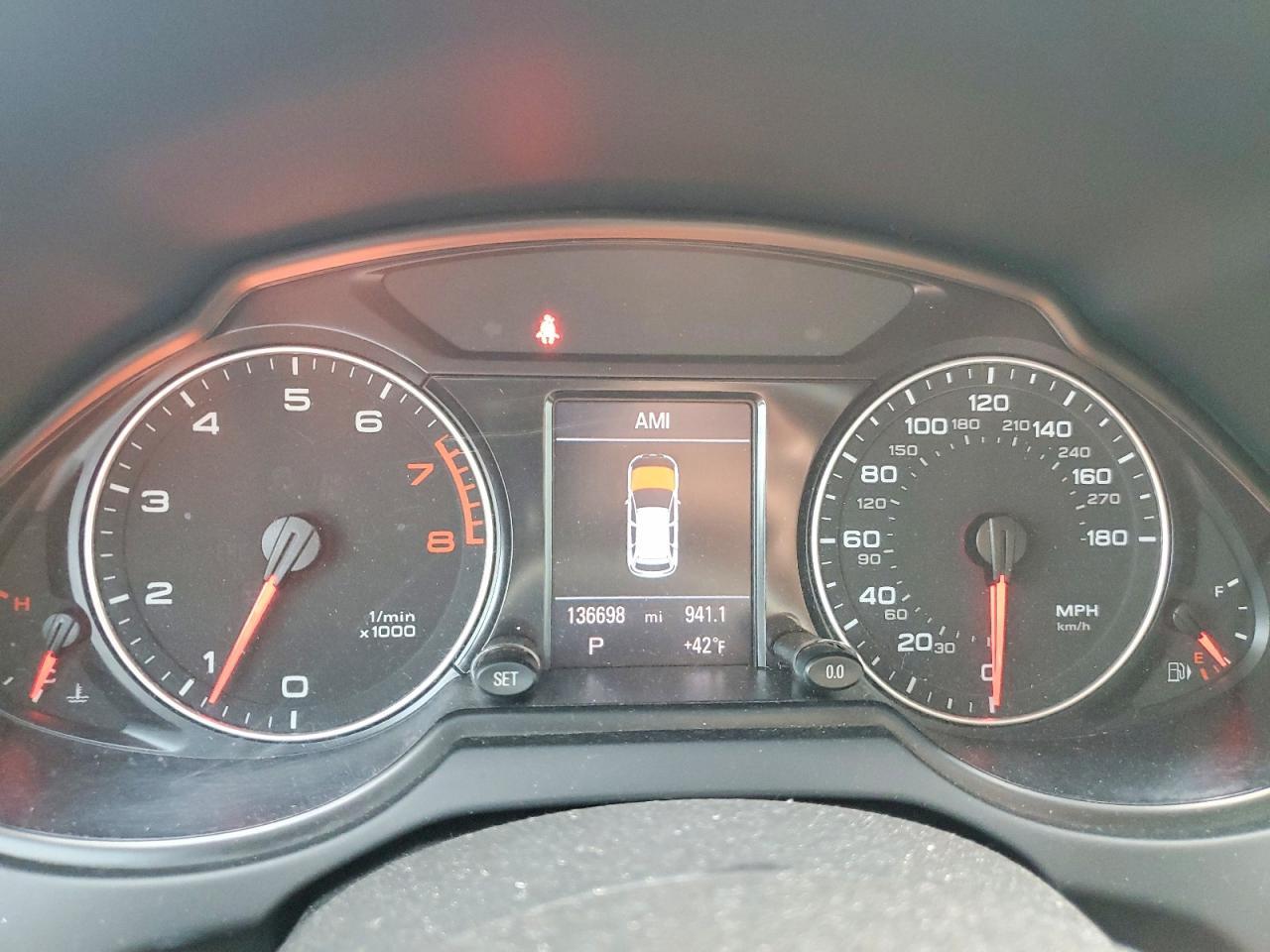 2010 AUDI Q5