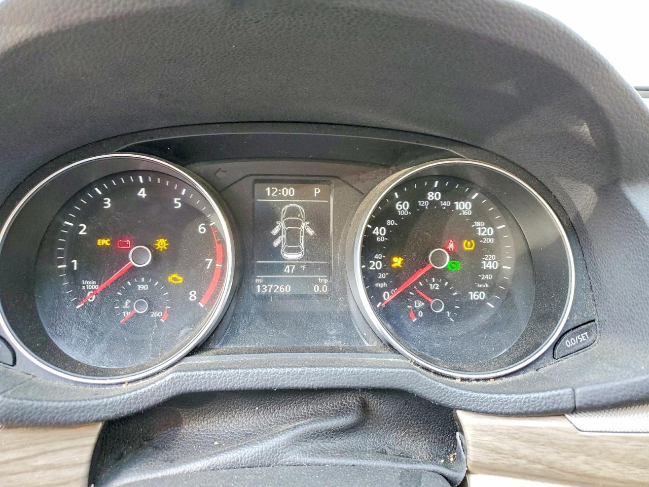 2016 VOLKSWAGEN Passat