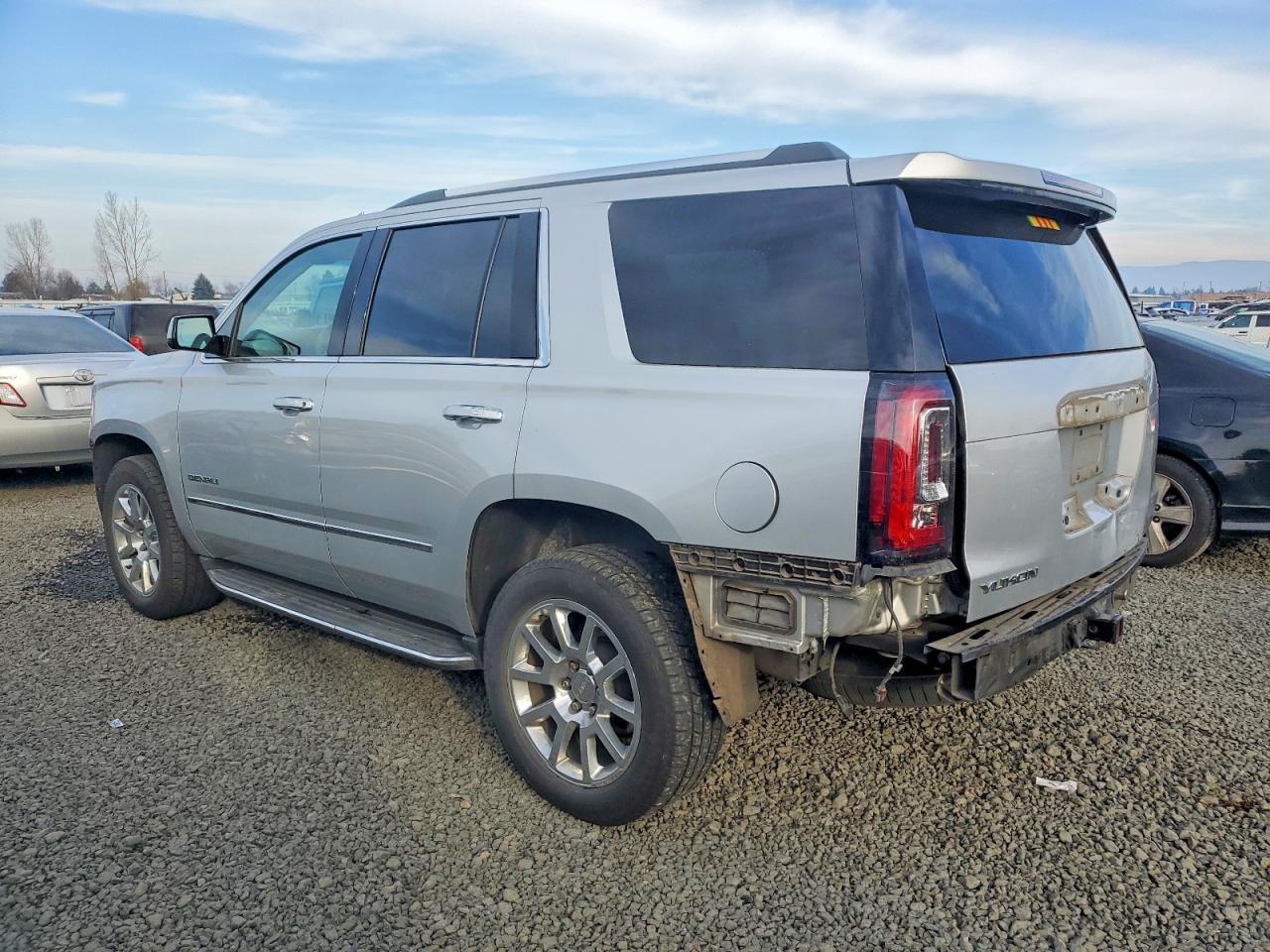 2016 GMC Yukon