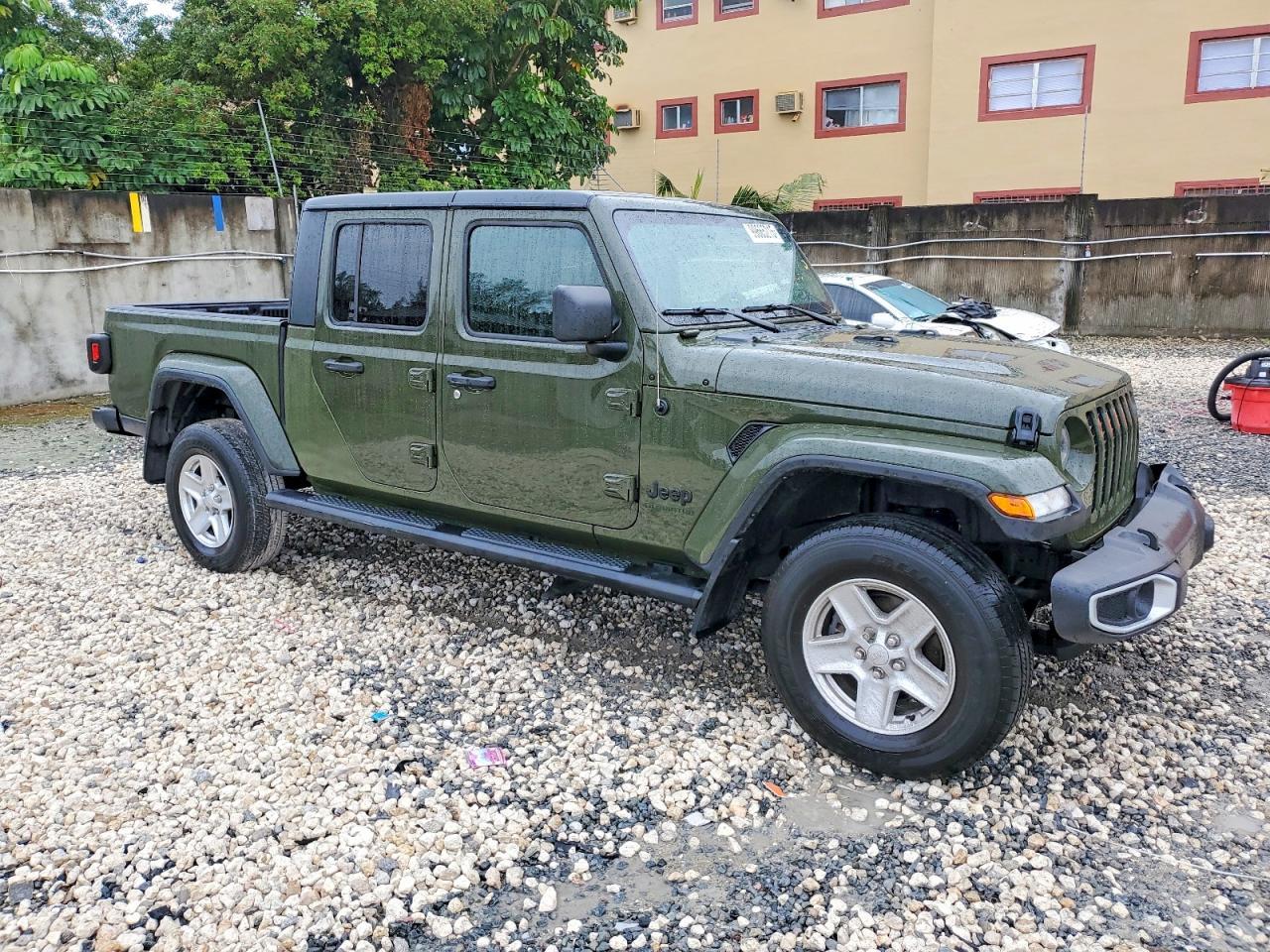 2022 JEEP Gladiator