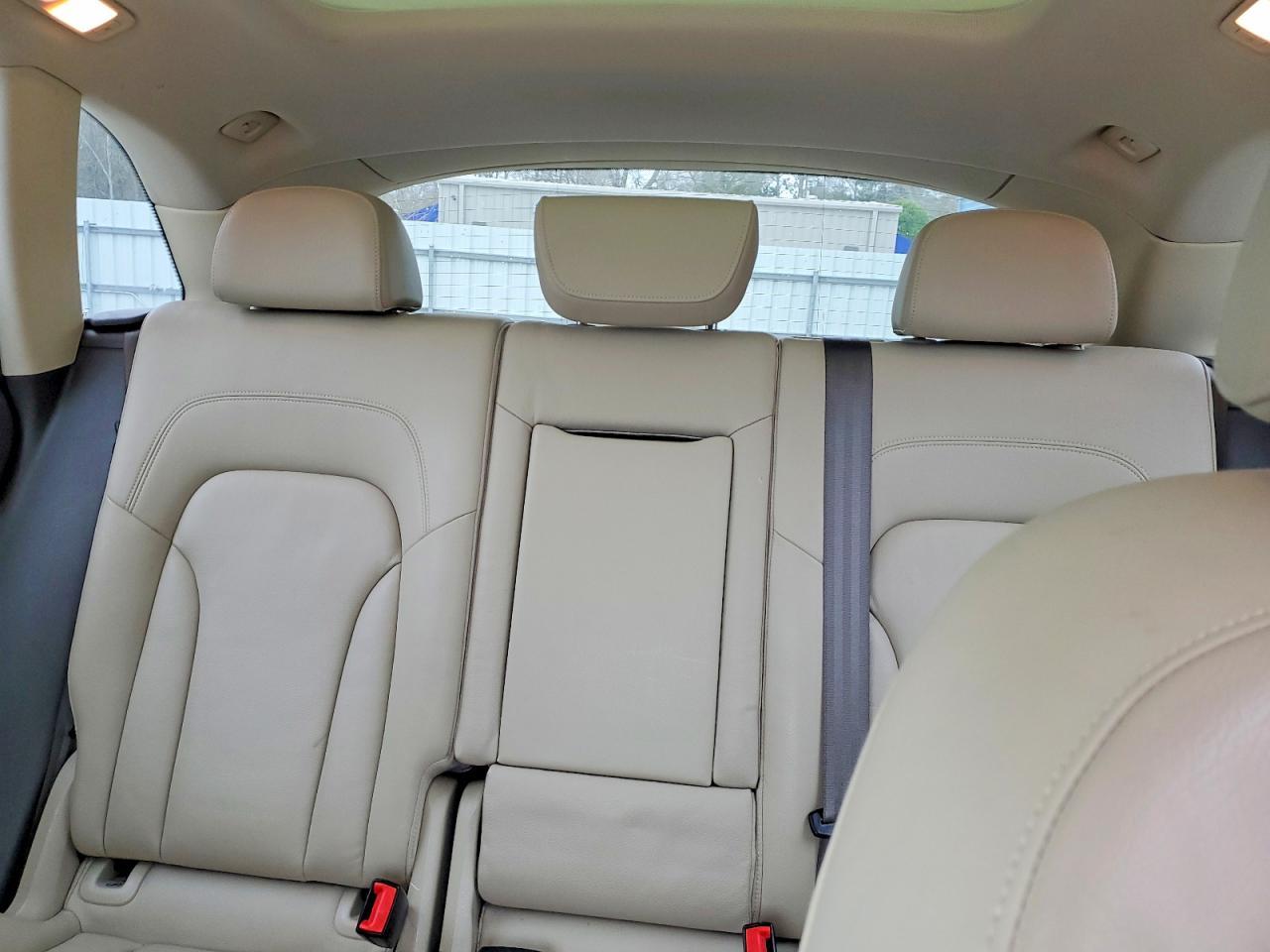 2016 AUDI Q5